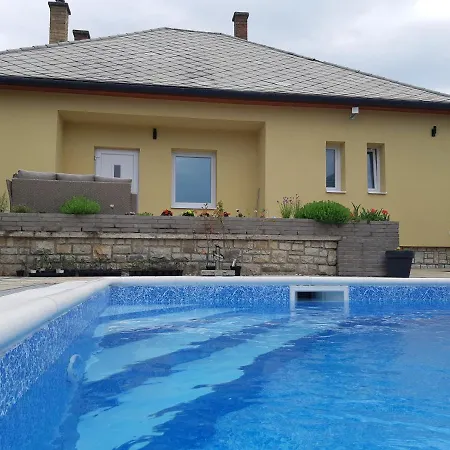 Galagonya Apartman * Zamardi
